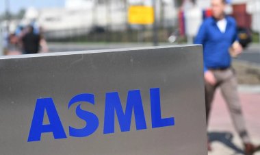 هولندا تخطف من الولايات المتحدة التحكم الفعلي في تصدير شحنات بعض آلات ASML