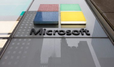 شركة Microsoft تستثمر أكثر من 10 مليارات دولار في الطاقة المتجددة لتشغيل مراكز البيانات