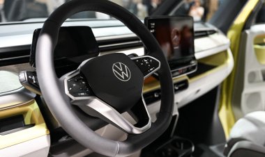 شركة Volkswagen تدخل نظام ChatGPT إلى سياراتها!