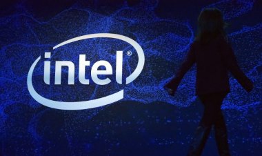 لمنافسة Nvidia وAMD .. شركة Intel تكشف عن رقاقة جديدة للذكاء الاصطناعي