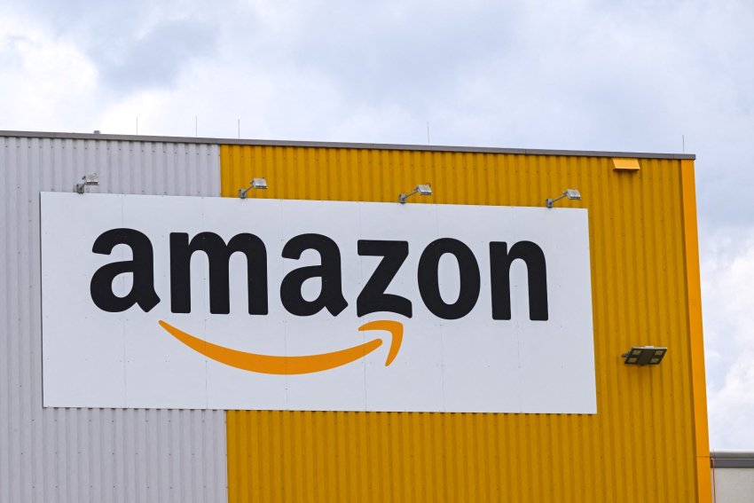 شركة Amazon تتفوق على الأرباح والإيرادات بنمو بلغ 13%