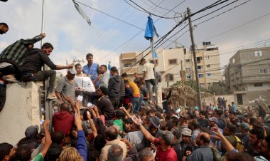 أول تعليق من السلطة الفلسطينية بعد إعلان إسرائيل قطع علاقتها بـ"الأونروا"