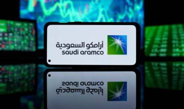 سهم أرامكو السعودية يهبط لأدنى مستوياته منذ مارس 2023