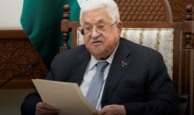 محمود عباس يصدر إعلانا دستوريا بشأن من يتولى السلطة الفلسطينية حال شغور منصبه