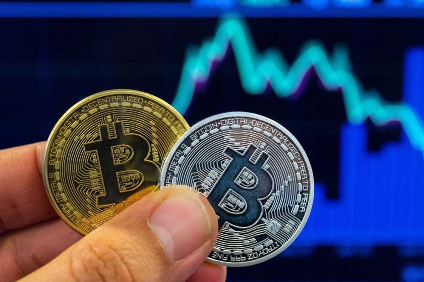 سعر البتكوين يتخطى 97 ألف دولار للمرة الأولى