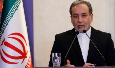 إيران تشدد على التزامها بإبرام "اتفاق نووي عادل" مع واشنطن: نتوقع رفع العقوبات