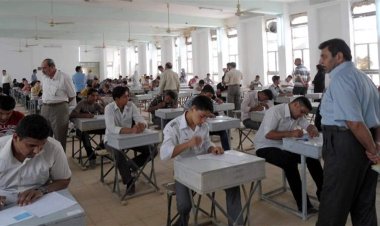البصرة تحقق بـتسريب أسئلة الرياضيات بعد دقائق من توزيعها.. وشكوك بالتوصل للفاعل