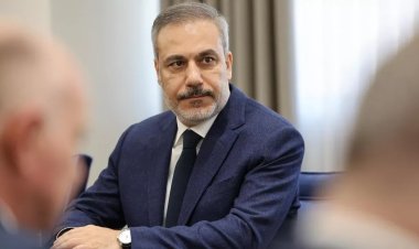 فيدان: تركيا مستعدة لاستضافة اجتماع بين بوتين وترامب وزيلينسكي