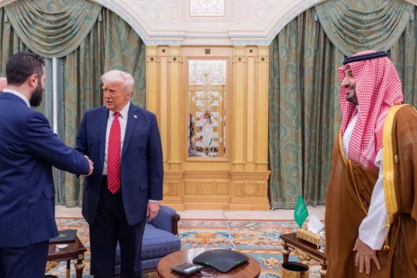 البيت الأبيض: ترامب يطلب من الشرع مساعدة أمريكا في منع عودة داعش
