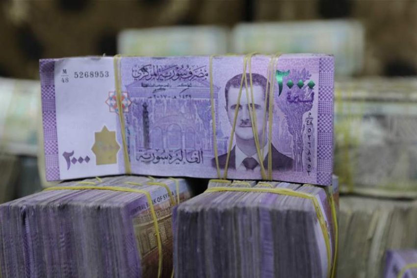 الليرة السورية تحلق أمام الدولار الأمريكي