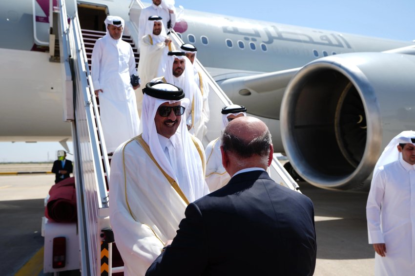 أمير قطر: نعبر عن تقديرنا العالي لاستضافة العراق للقمة العربية