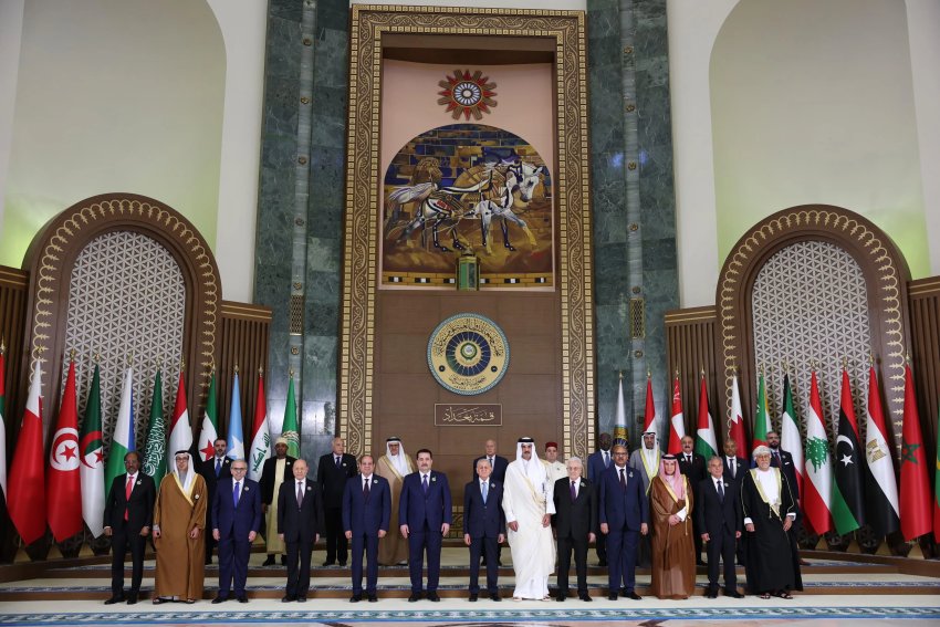 الحكومة: العراق سيحول مقررات قمة بغداد إلى واقع