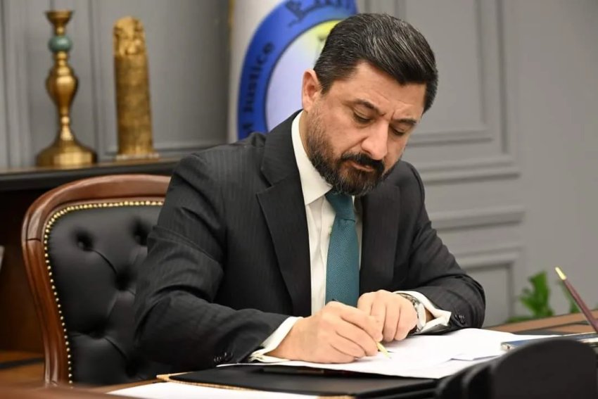 وزير العدل يؤكد أهمية الارتقاء بمستوى البنى التحتية للمؤسسات الإصلاحية