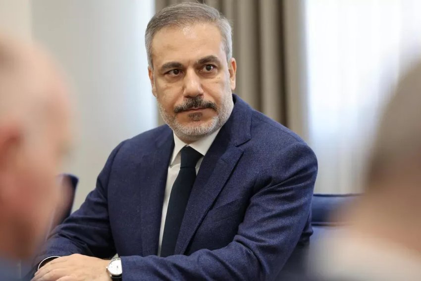 فيدان: تركيا مستعدة لاستضافة اجتماع بين بوتين وترامب وزيلينسكي