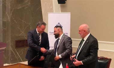 العراق يوقع مذكرة لإنشاء معمل حليب للأطفال