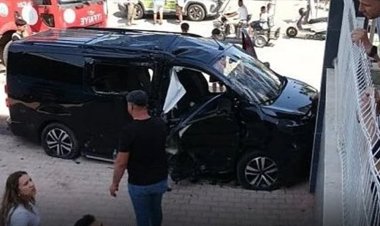 ذهبوا لقضاء عطلة العيد.. اصطدام عجلة عائلة عراقية بحافلة ركاب في تركيا