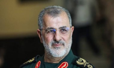 خامنئي يعيّن قائدا للحرس الثوري بعد اغتيال حسين سلامي