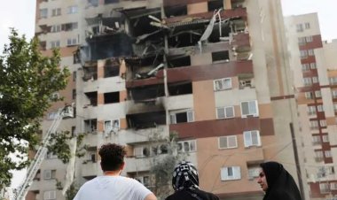 وزير الخارجية يوجه بمتابعة أوضاع الجالية العراقية المقيمة في إيران