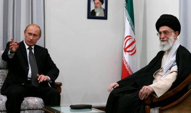 الموقف من "اغتيال خامنئي وقلب نظام إيران".. الكرملين يعلق برد صارم مع توضيح عواقب ذلك