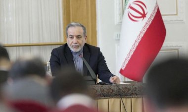 عراقجي: إذا أراد ترمب اتفاقاً مع إيران فعليه احترام خامنئي