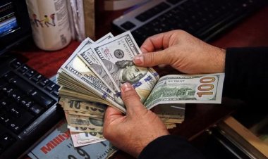 أسعار الصرف تشهد تراجعاً جديداً للدولار مقابل الدينار العراقي