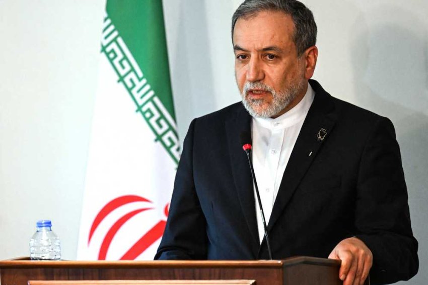 إيران تهدد بـرد قوي وتحذر أوروبا من خطأ استراتيجي كبير