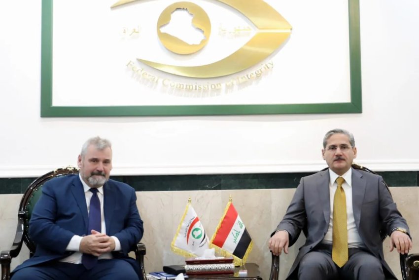 النزاهة وبعثة الاتحاد الأوروبي يبحثان استمرار التعاون في مجال استرداد المتهمين والأموال المُهرَّبة