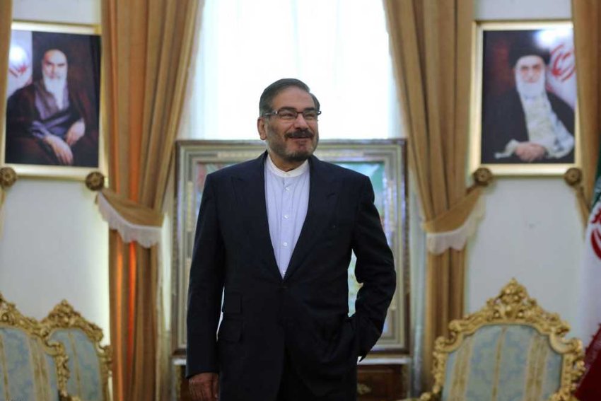 بعد يوم من استهدافه.. وفاة مستشار خامنئي في المستشفى
