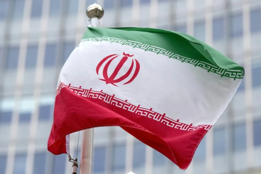 إيران تحدد شرطا لوقف الهجمات على إسرائيل