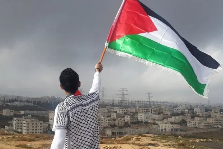 البرلمان العربي يطالب إيطاليا بالاعتراف بدولة فلسطين