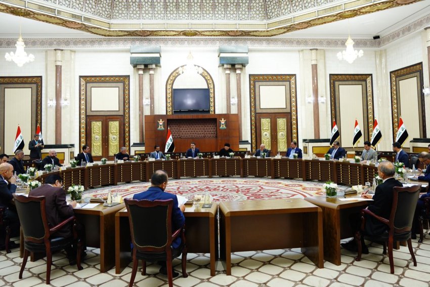 اجتماع سياسي رفيع في بغداد لمواجهة تداعيات الحرب