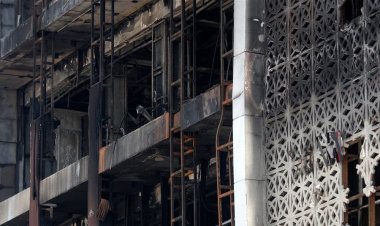 بدء تسليم الجثث المتفحمة الى ذويهم بعد إجراء فحص الحمض النووي