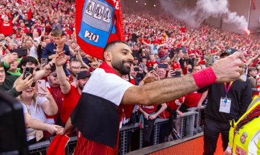وزير مصري يتدخل لمنع محمد صلاح من الاعتزال دوليا