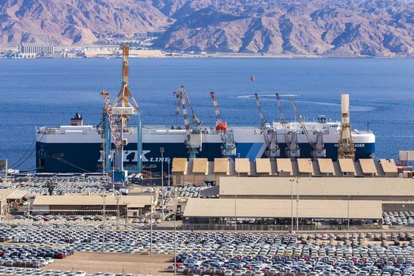 أزمة مالية تُغلق أحد أهم موانئ إسرائيل.. وسط تحذيرات أمنية