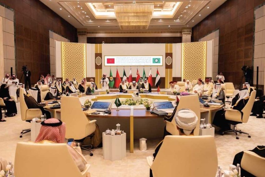 مجلس التعاون الخليجي يدين الهجمات الإسرائيلية على سوريا