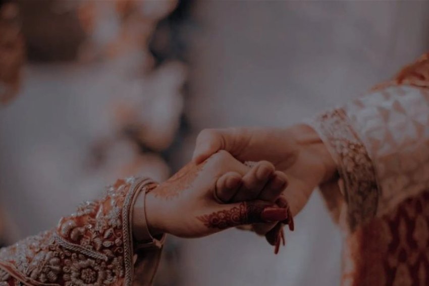 أب يتزوج خطيبة ابنه ويهرب بمدخرات العائلة