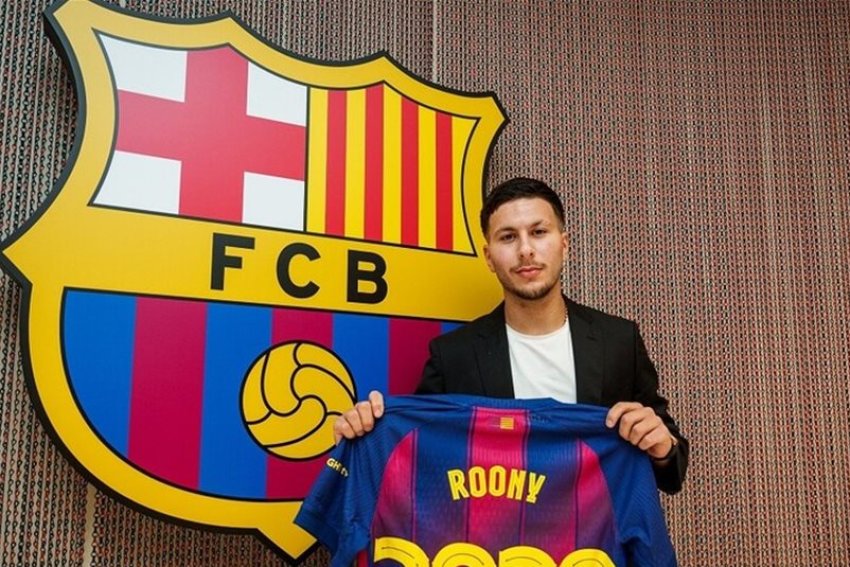 برشلونة يسعى لضم لاعب من أصول سورية لهذا السبب