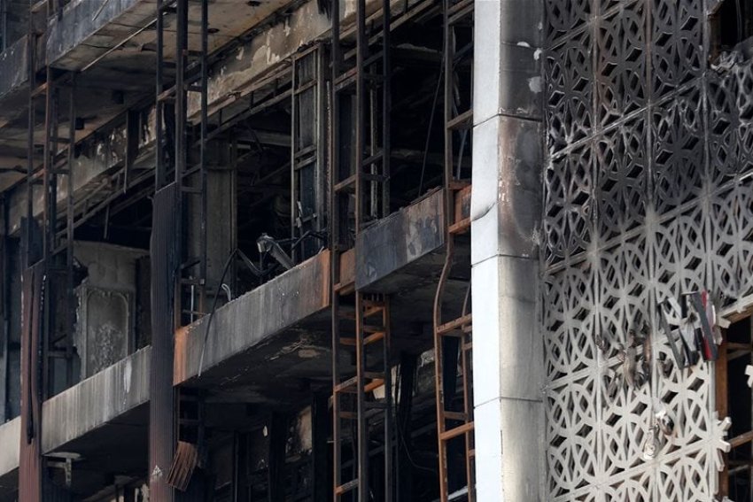 بدء تسليم الجثث المتفحمة الى ذويهم بعد إجراء فحص الحمض النووي