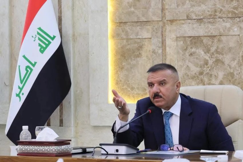 وزير الداخلية: لا مجاملة بالعمل الأمني ولا نسمح بالتعدي على أي منتسب