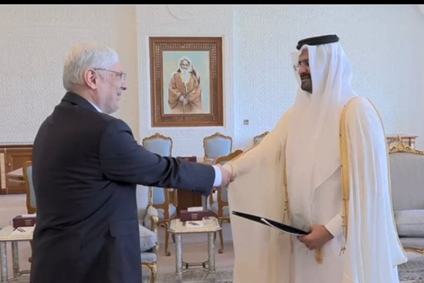 السفير العراقي الجديد يقدم أوراق اعتماده لدى قطر