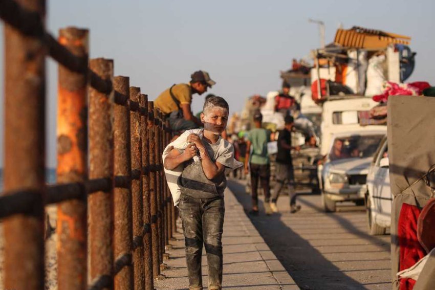 قيادي في حماس: 7 أكتوبر لحظة ذهبية.. وهذا مصير سلاحنا