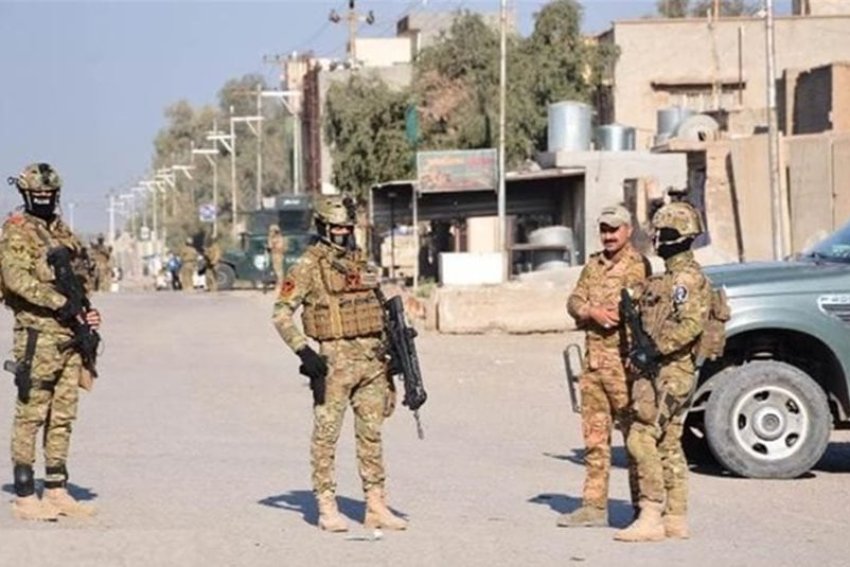 غلق طريق وإطلاق نار فوق المتظاهرين.. توضيح رسمي من شرطة البصرة حول الحادثة