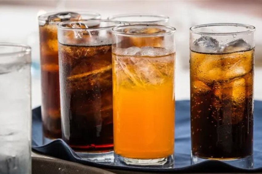 هل تؤثر المشروبات الغازية على الصحة النفسية؟
