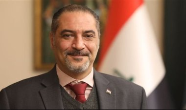 رئيس هيئة الأوراق المالية يهنئ بالعيد الوطني العراقي: نستذكر التضحيات الجليلة