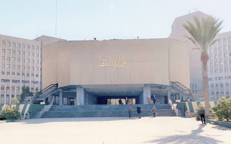 النفط تطالب كردستان بتسليم إنتاجها فورا: الالتفاف على الدستور لن يستمر