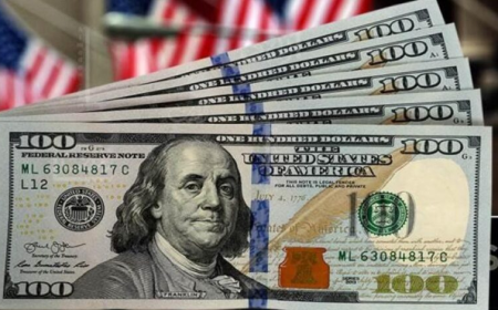 هل من الممكن حدوث انخفاض مفاجئ للدولار الأمريكي في 2025؟
