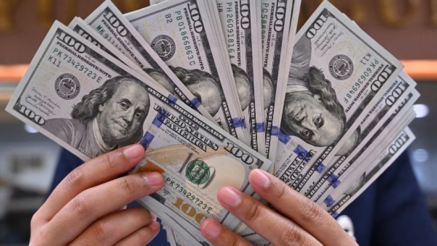 الدولار يرتفع مقابل الدينار في بغداد و اربيل مع بداية الأسبوع
