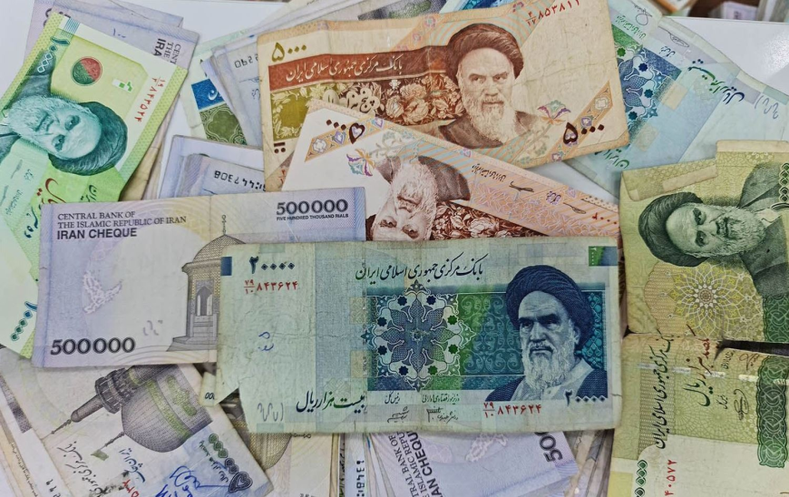 طهران عن "آلية الزناد": أموالنا في بغداد آمنة