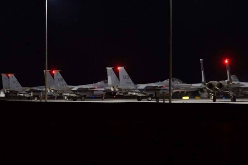 الجيش الأميركي يعلن استهداف قيادي في تنظيم "القاعدة" بسوريا