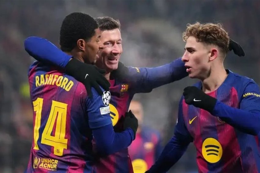 تشكيلة برشلونة الرسمية في مباراة اليوم